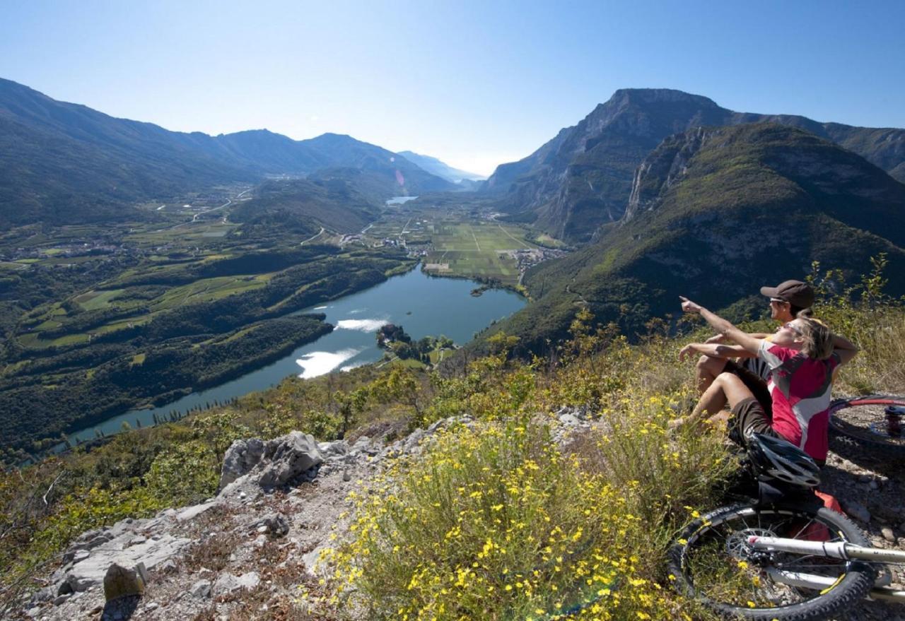 Appartamento Valle Dei Laghi Calavino Eksteriør billede